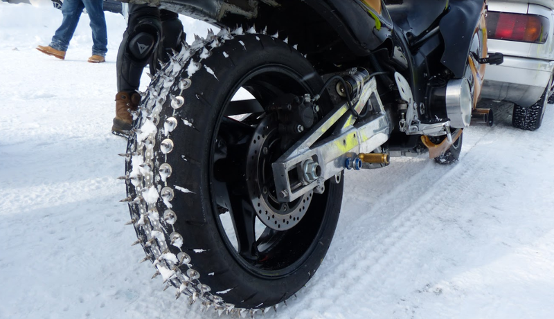 Illustration for article titled Sweden's 'Speed Weekend On Ice' Is Where Sanity Goes To Die And Axles Go To Break